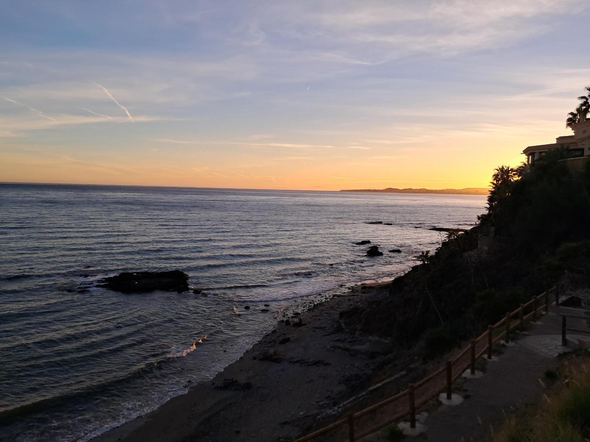 Real Torrequebrada Apartment Benalmádena Cameră foto